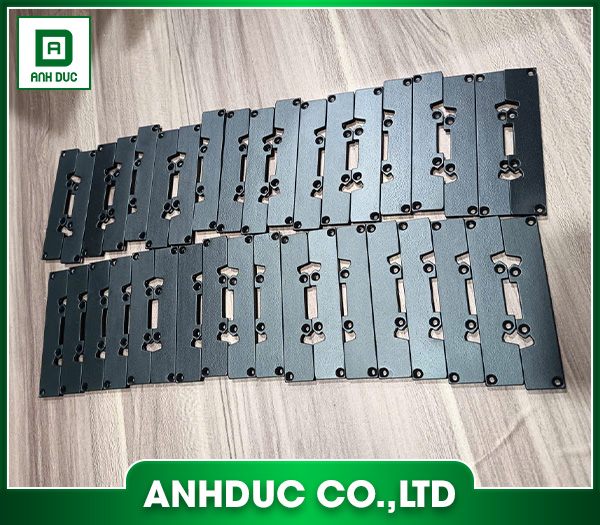 Chi tiết đèn trang trí bằng nhôm